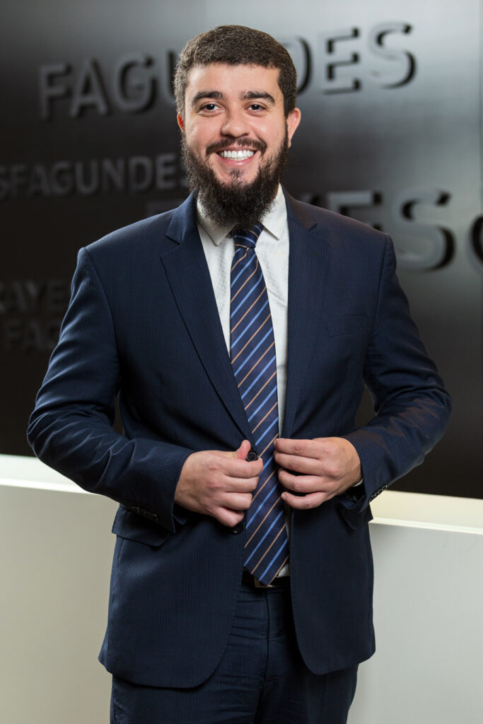 Henrique Andrade Alves de Paula